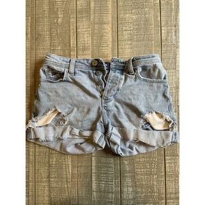 Hollister Low Rise Jean Shorts Women's Size 1 /25 Medium Wash Distressed Denim